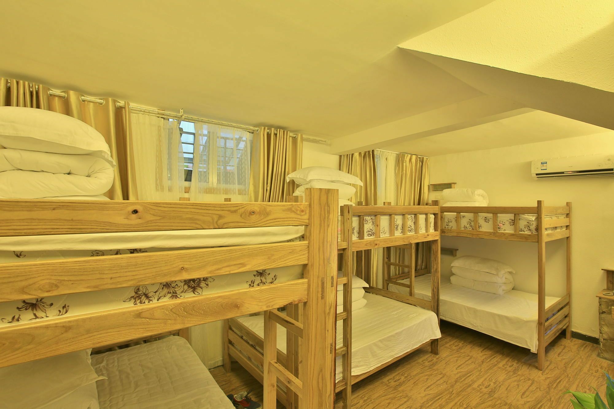 Destination Youth Hostel Жангжиаже Екстериор снимка